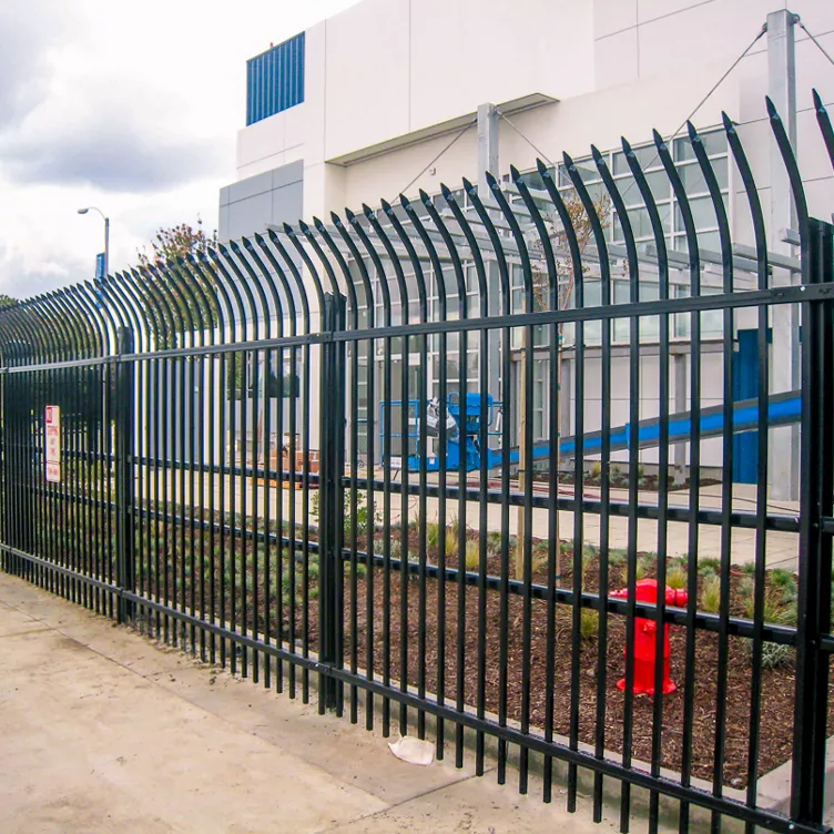 Perimeter Chain Link — 6-Gauge Commercial by RKC Wood Care Pros in Grain Valley, MO