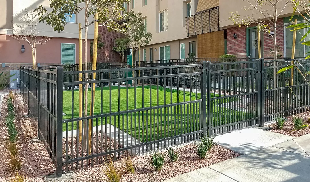 Pool-code aluminum flat-top fence pricing — Mission, KS — RKC Wood Care Pros