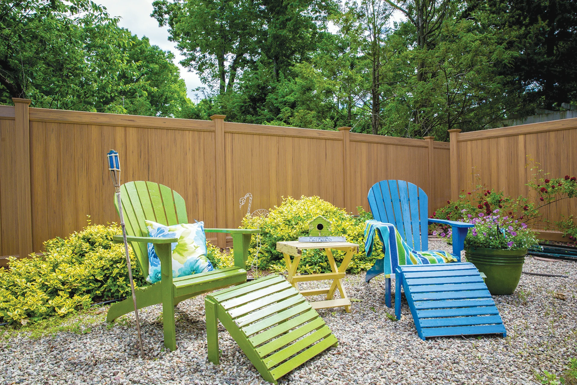 6-foot semi-privacy shadow box fence in Spring Hill, KS — RKC Wood Care Pros