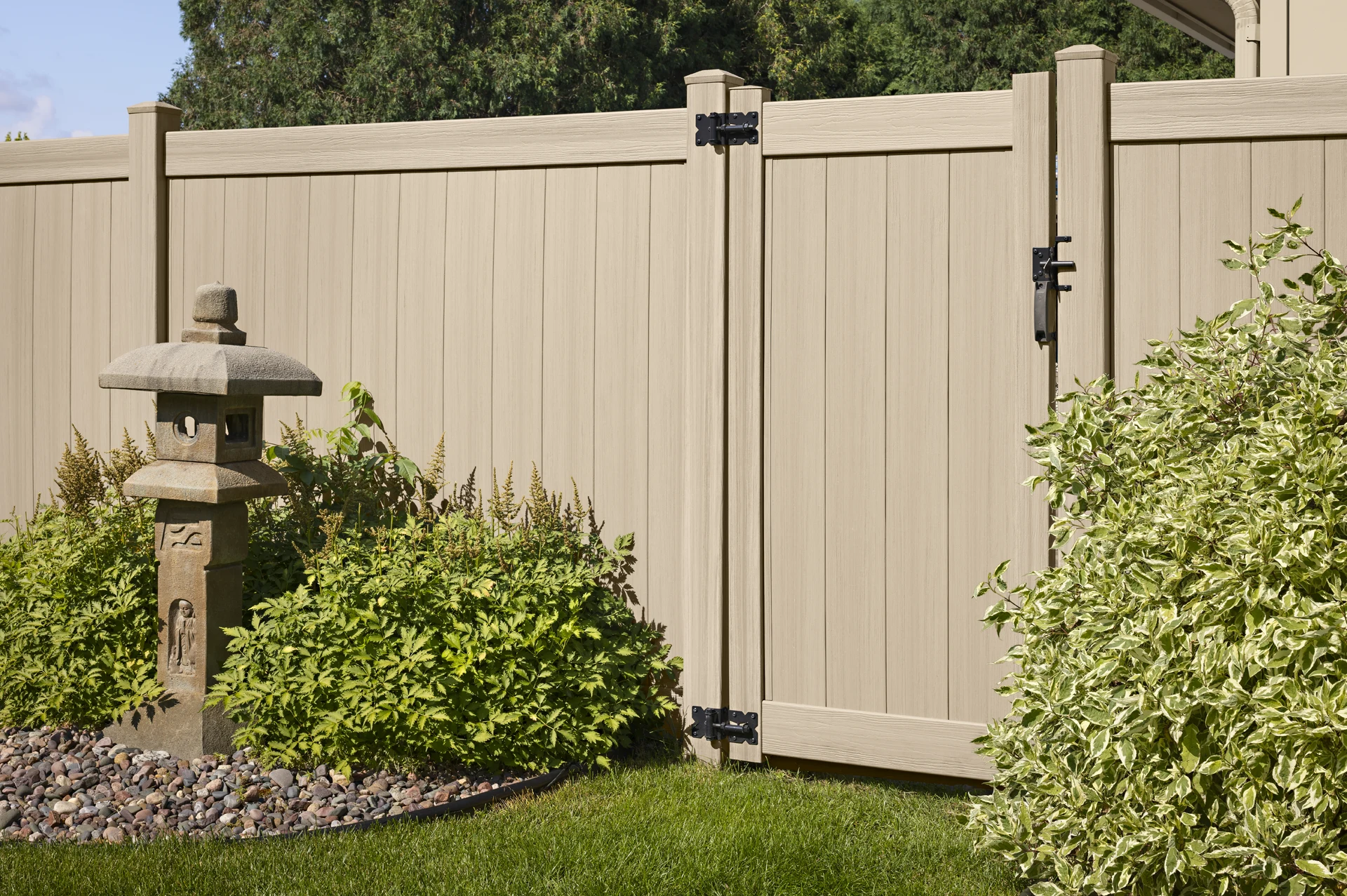 HOA Cedar Privacy — 6 ft by RKC Wood Care Pros in Grandview, MO