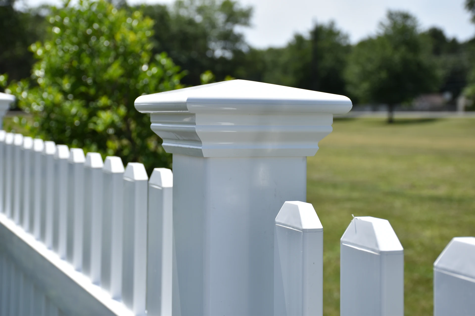 Picket / Open-Style 4 ft by RKC Wood Care Pros in Liberty, MO