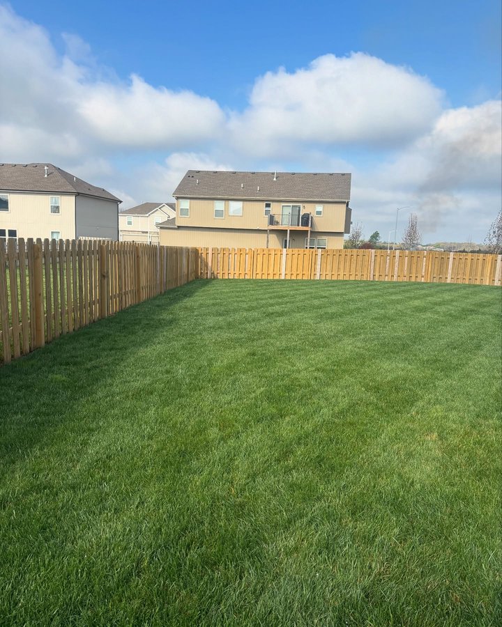 Cedar horizontal plank privacy fence — Smithville, MO installation FAQ — RKC Wood Care Pros